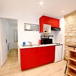 Le Petit Cocon 아파트 페리괴
